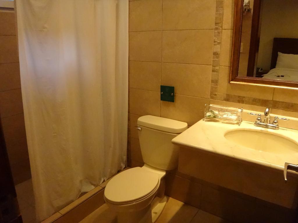 Hotel Boutique Primavera San Pedro Sula Pokoj fotografie